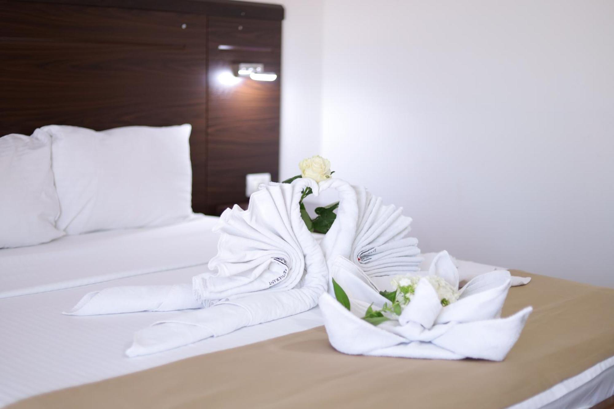 Arabella Hotel Kicevo Exterior photo